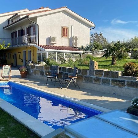Med Oljkami Apartment Копер Екстер'єр фото